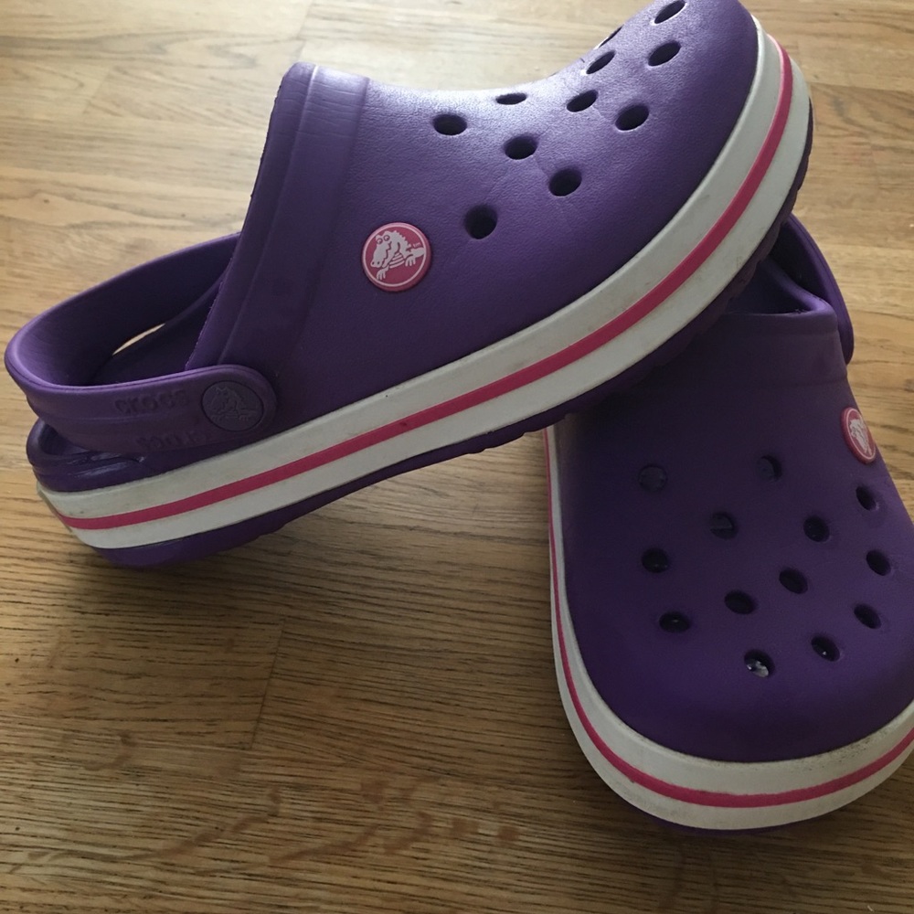 Girls size 2 and 3 Croc